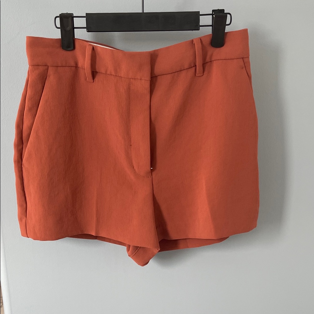Wilfred Effortless crepette shorts - size 8